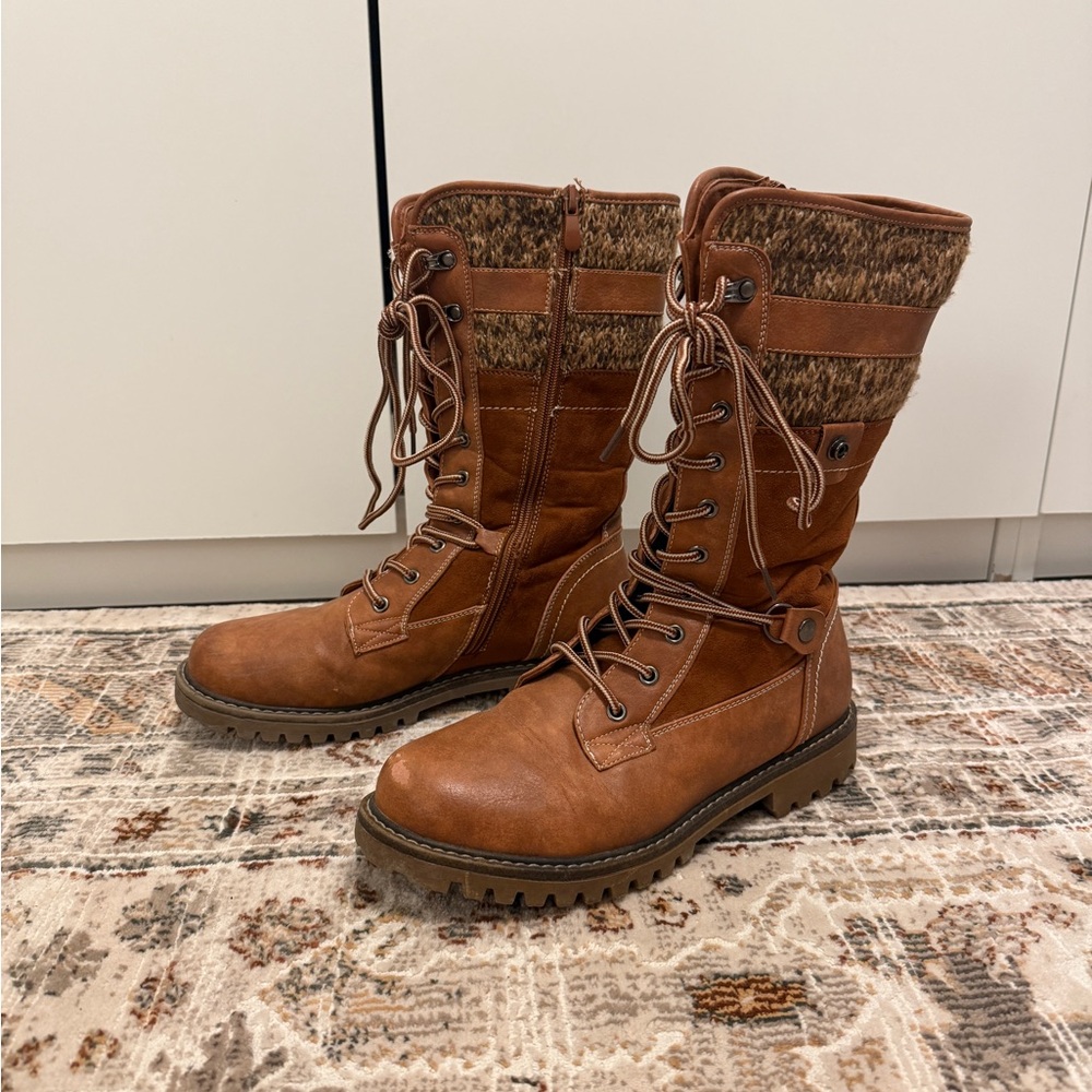 Brown Lace-Up Women's winter fur-lined Boots